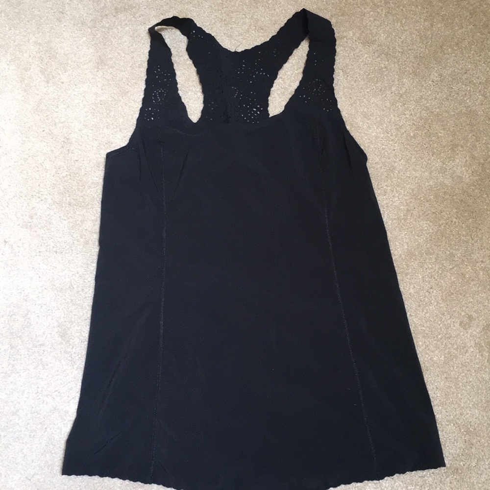 Lululemon cutout workout tank